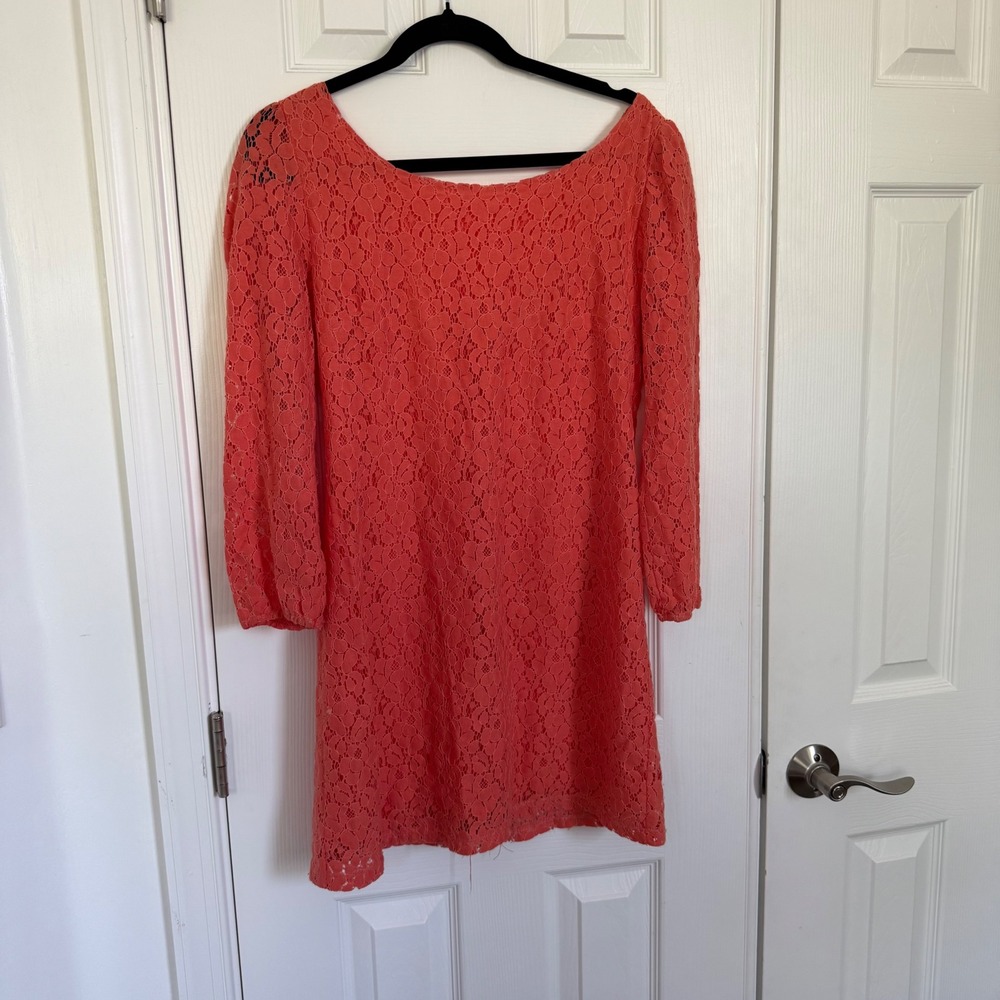 Charming Charlie Coral Floral Lace V-Back Exposed Goldtone Zip Mini Dress S EUC
